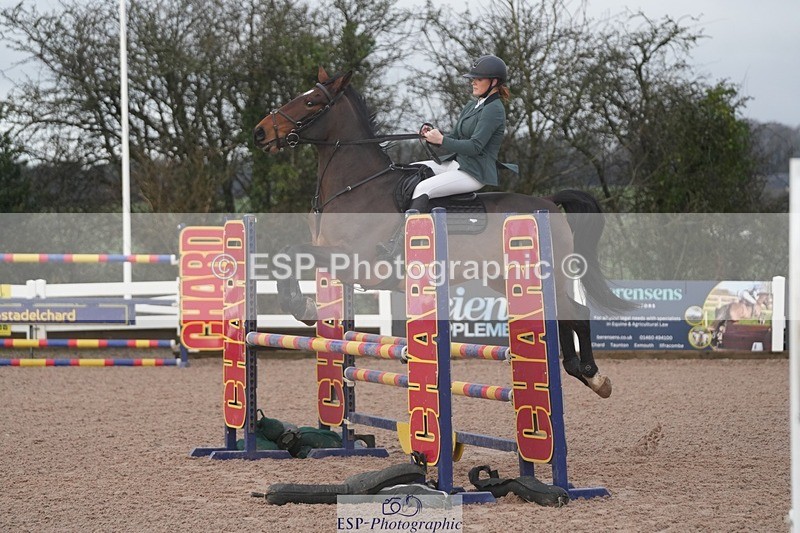 260201-102750-03081 - Cls 16 British Novice and 90cm