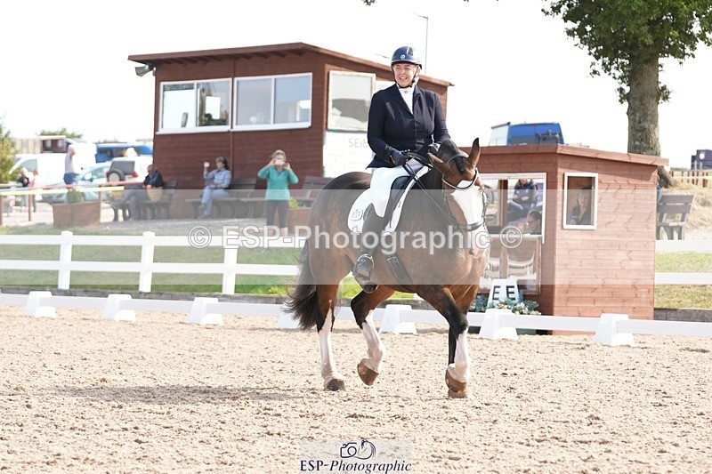 250817-100241-08236 - 134-Abby.HayesRathnagrew.Pride