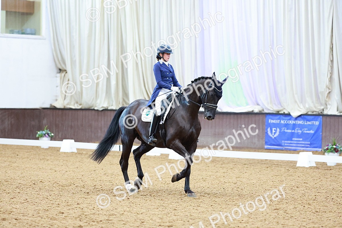 SBM_007909 - Class 9 - FEI INT II - 16.54.17.57