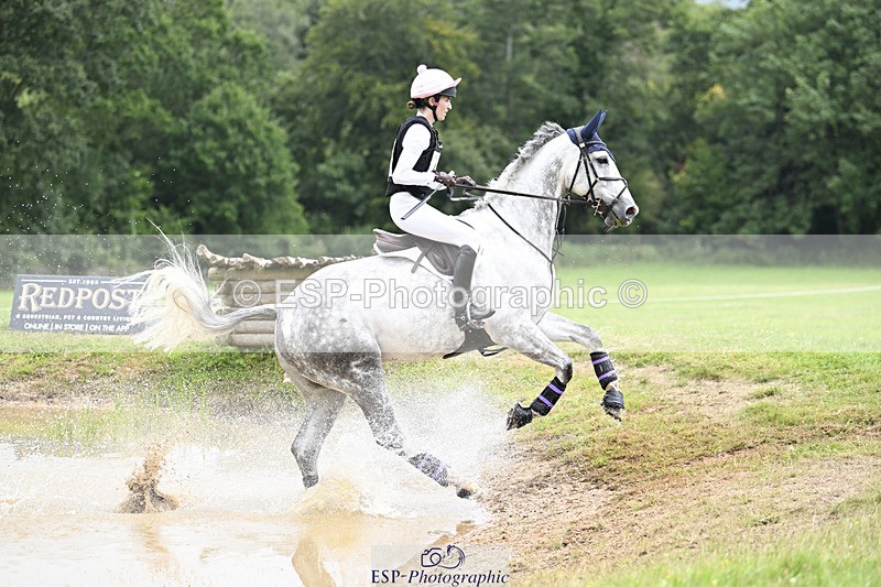 240804-130837-13943 - 457-Lydia_Stuart-SAUNDERSCOURT_FURISTOS