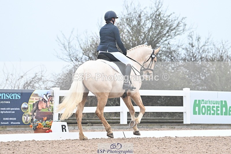 240217A-091944-00338 - 130-Kate.Kerswell-Top.Gun.RB