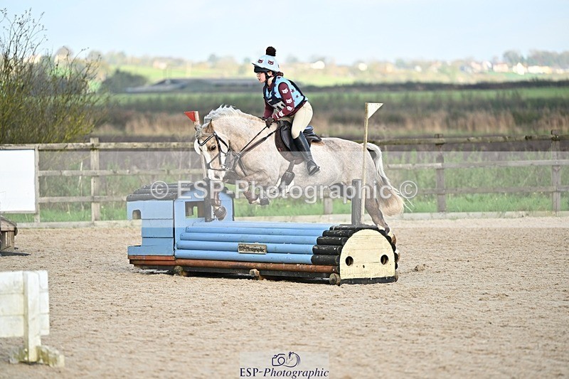 241110-132836-00845 - 60-65cm Arena Eventing