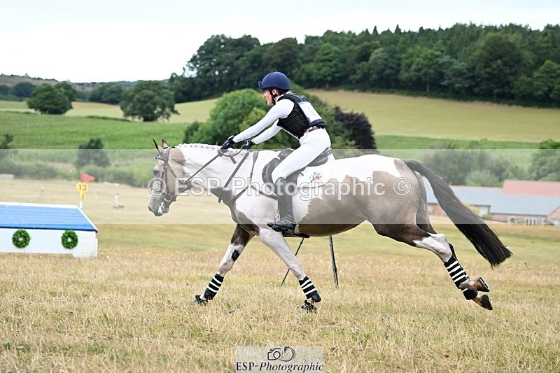 250803A-115956-11289 - L-516-Chloe.Robinson-BRACKENSPA'S.KEEP.A.SECRET