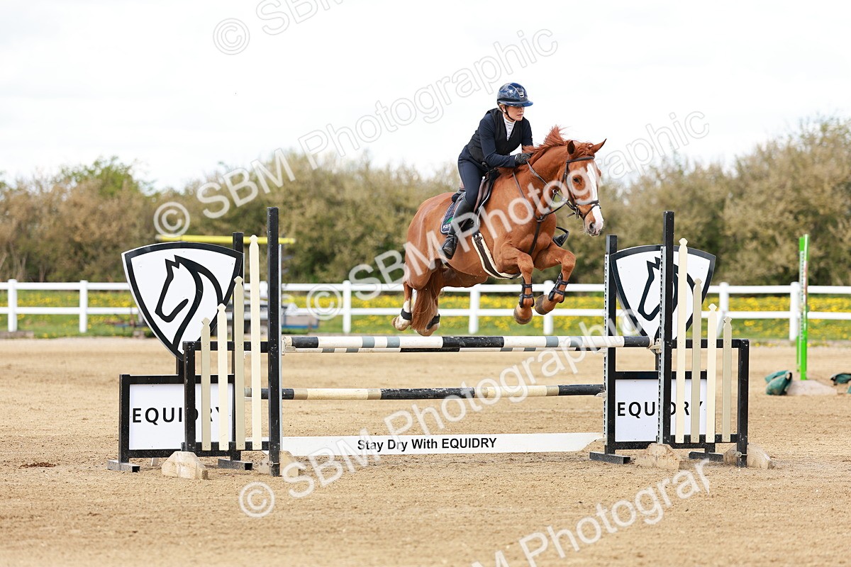 SBM_001865 - Class 4 - Senior Newcomers - 1.10m