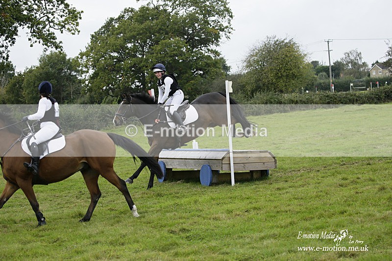  WWHT 171021 2244 - Novice Pairs (0.80m)  17/10/21