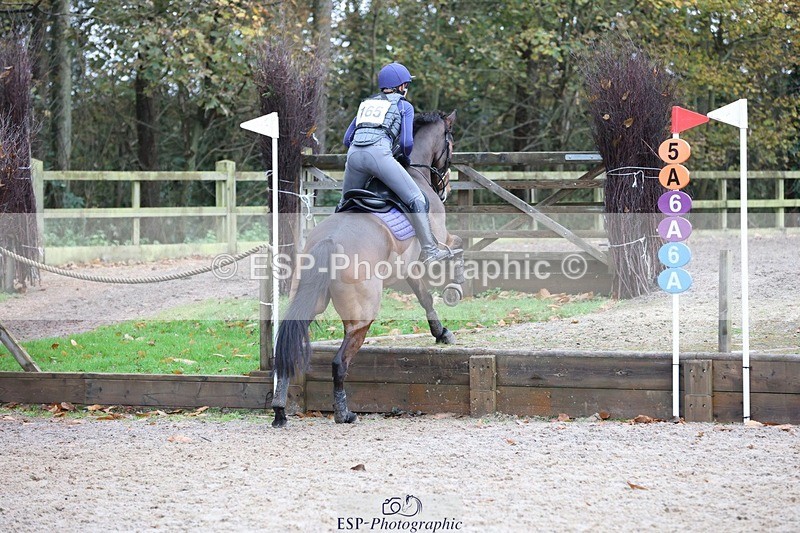 231118-132404-01827 - Cls 3 90cm