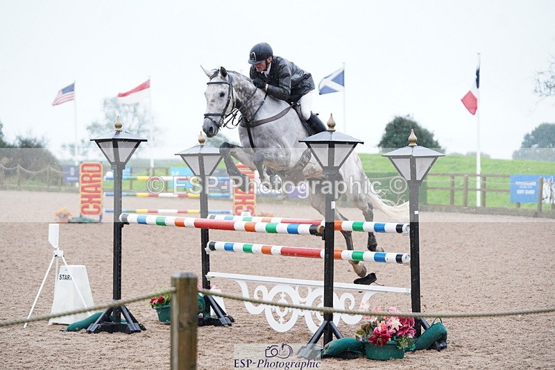 241006A-150918-07997 - Cls 22 Nat 1.30 & 1.40