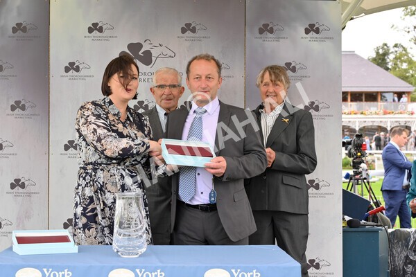 yr18082021r6-55 - Race 6 4.45pm IRE-Incentive It Pays To Buy Irish Stakes