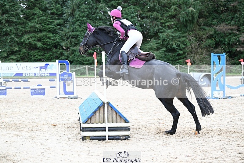 241117-142259-04545 - Cls 3 90-95cm 14.00 to 15.00