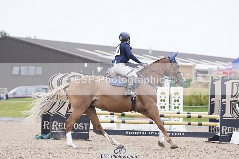 240831A-144648-04222 - 219-Julie.Milkins-R-GIUPETTE.DI.NALA
