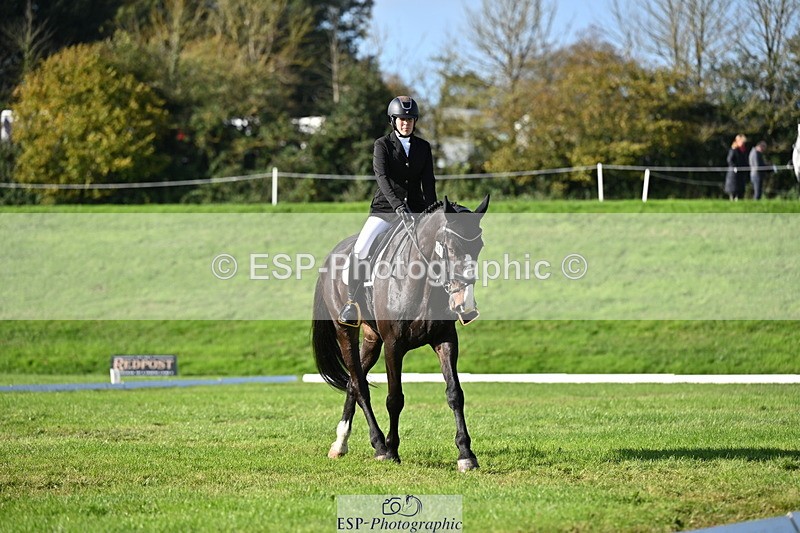 251024A-120121-09489 - F-467-Shareen.Akhtar