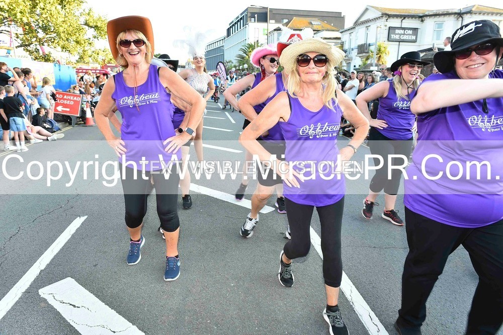 SH4_3819 - Carnival Procession.