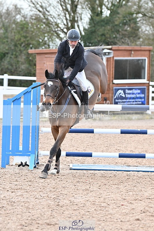 231208A-135252-01028 - Cls 6 Foxhunter & 1.20m Open