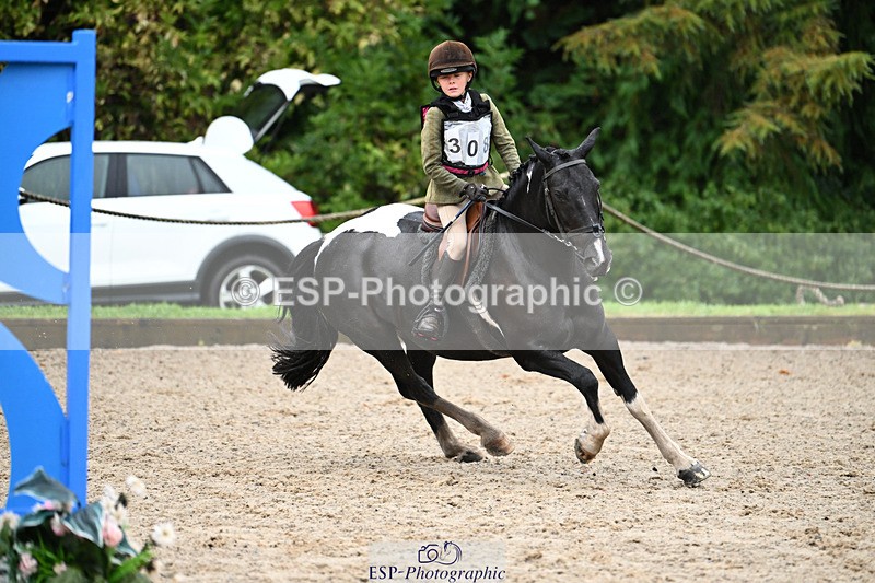 240824X-093920-23292 - 70cm Round 2 9.30 to 10.30