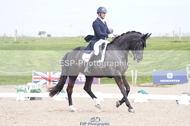 250403-141238-02876 - 022-Jezz.Palmer-Romanno.Weltino