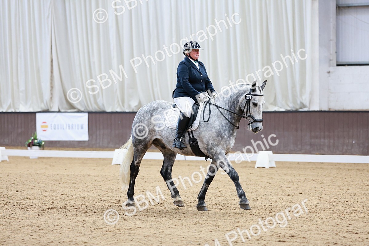 SBM_007090 - Class 6b - Novice 6 - 8.56-9.24