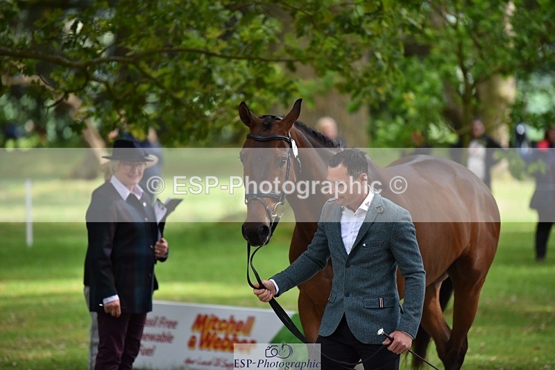 240522-150002-00030 - 301-CAMOUFLAGE-Alexander_Bragg