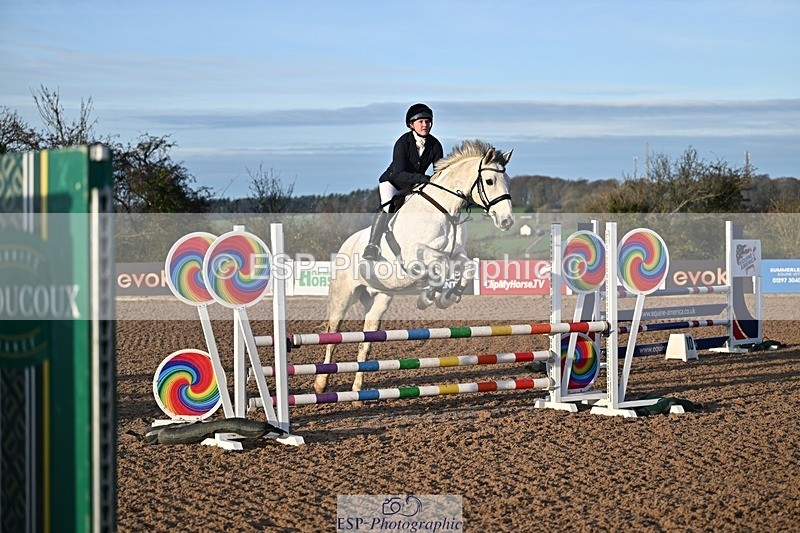 251126-090415-00001 - Cls 0 + 1, Clear Round, British Novice and 90cm