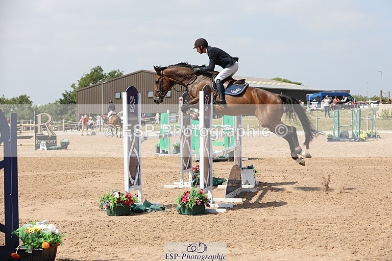 250725-144727-03431 - Cls 3 Snr Foxhunter