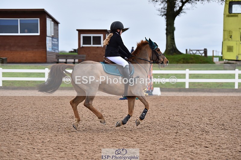 231203A-093604-00010 - Cls 1 Intro 70cm