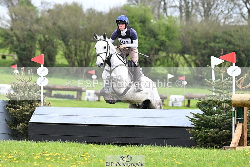 250419-134453-11808 - 801-Oliver.Gillman-PARK.VIEW.LUCKY