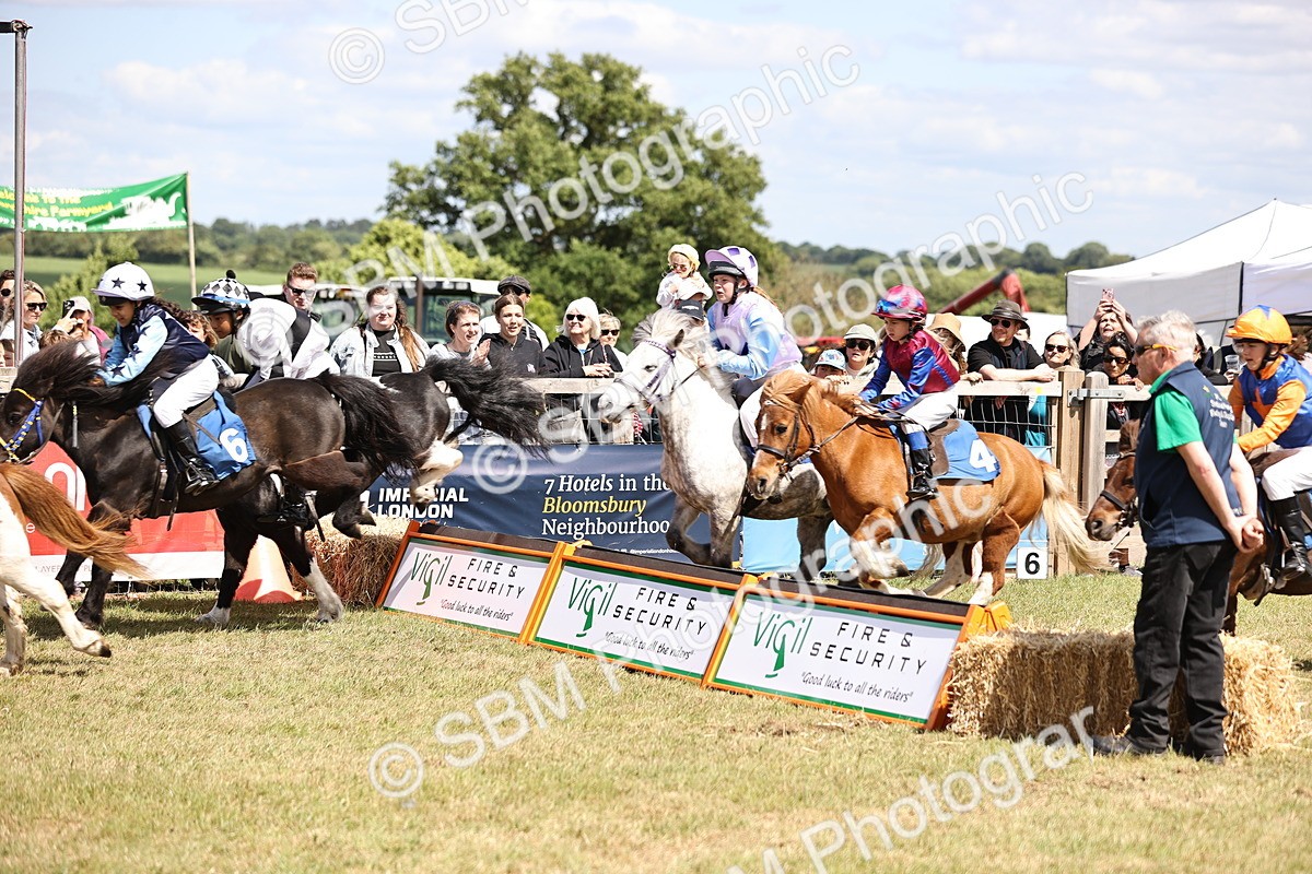 SBM_16690 - Dinky Derby