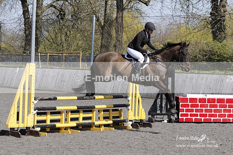_EST1395 - Bourne Valley Riding Club Winter Showjumping 27/03/22