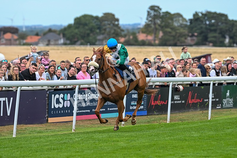 300825-Race 2-Shagraan-0671 - Race 2