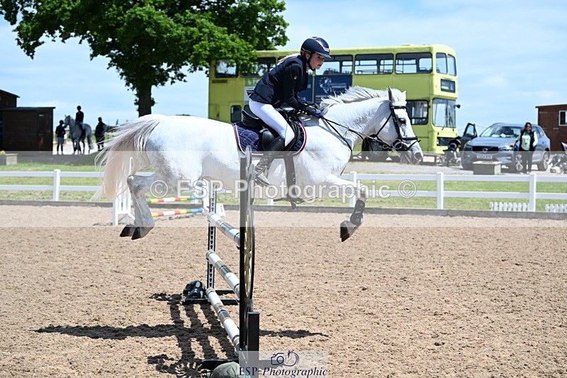 240609A-132908-05733 - Cls 25 Pony Newcomers and 1m Open