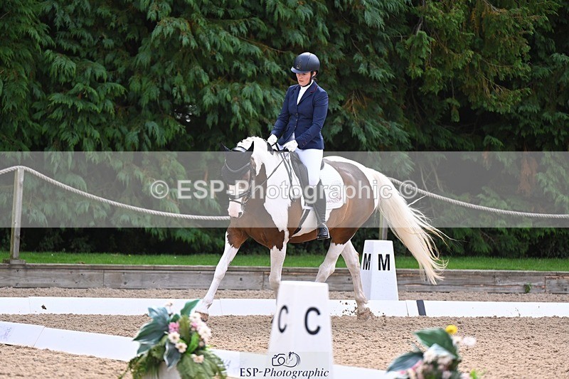 240809-104005-00363 - 160-Sian.Lowe-Pinecroft.Indigo