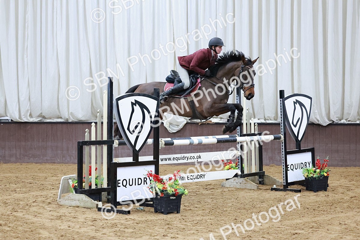 SBM_007428 - Class 24 - Nupafeed Supplements Senior Discovery/ 1m Open