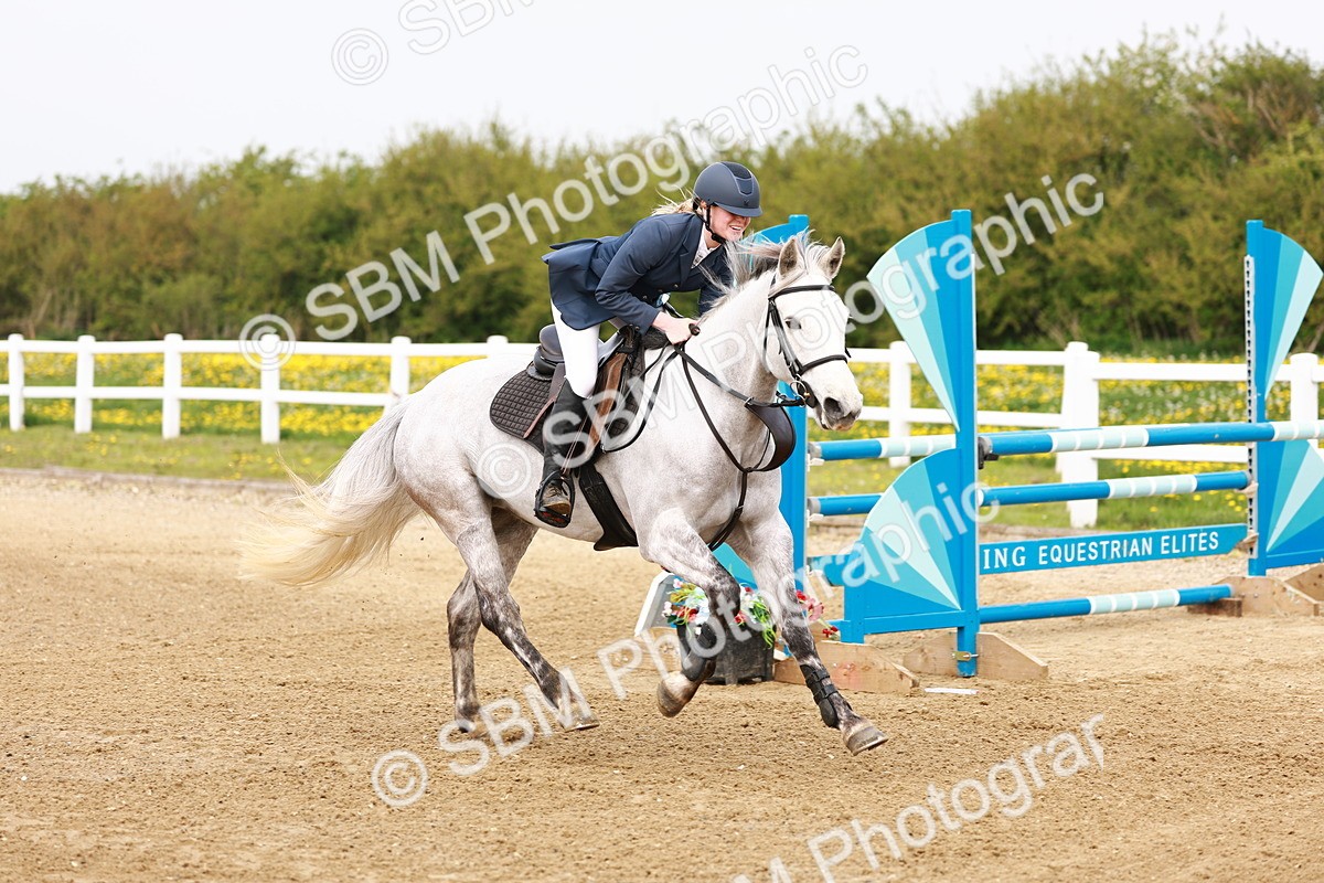  - Class 17 - Senior 1.05m