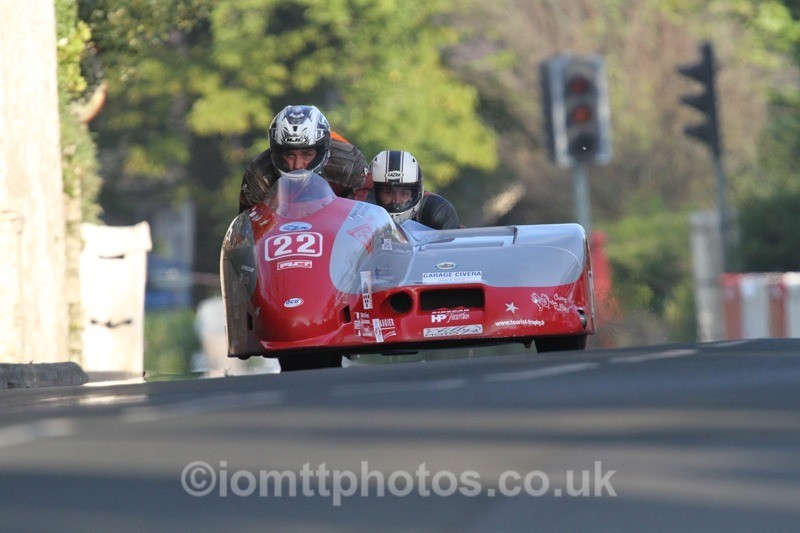 IMG_5509 - Thursday Practice - TT 2013 Side Car