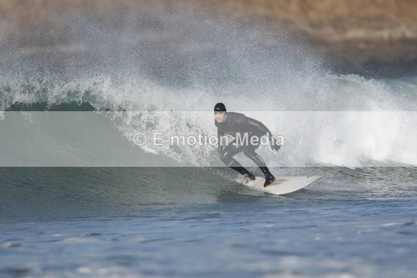 SU 160109-38 - Surf - January