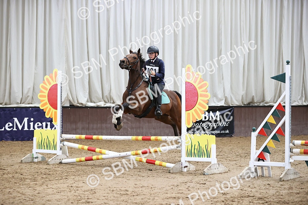 SBM_001636 - Class 5 - Henlow Veterinary Hospital 70cm