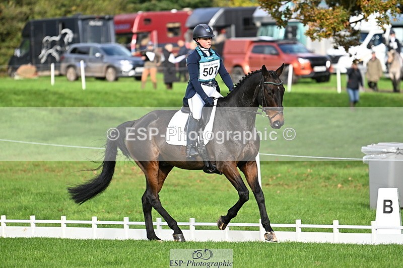 251023A-103516-02545 - G-507-Dominique.Kinnaird-Ainley