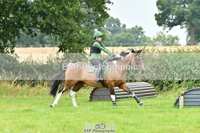 230817-123826-00682 - Theo's 1st Group - XC