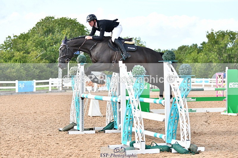 230819A-160754-01119 - Cls 33 1.05m Amateur Qualifier