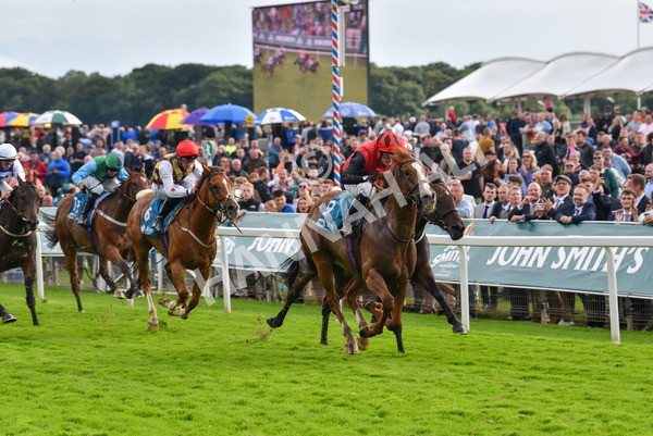 150723-Race 7-Roundhay Park-8893 - Race 7 5.30 pm John Smith's Sprint Handicap