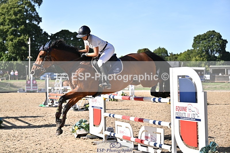 260906A-162608-04686 - Cls 24 Snr Foxhunter
