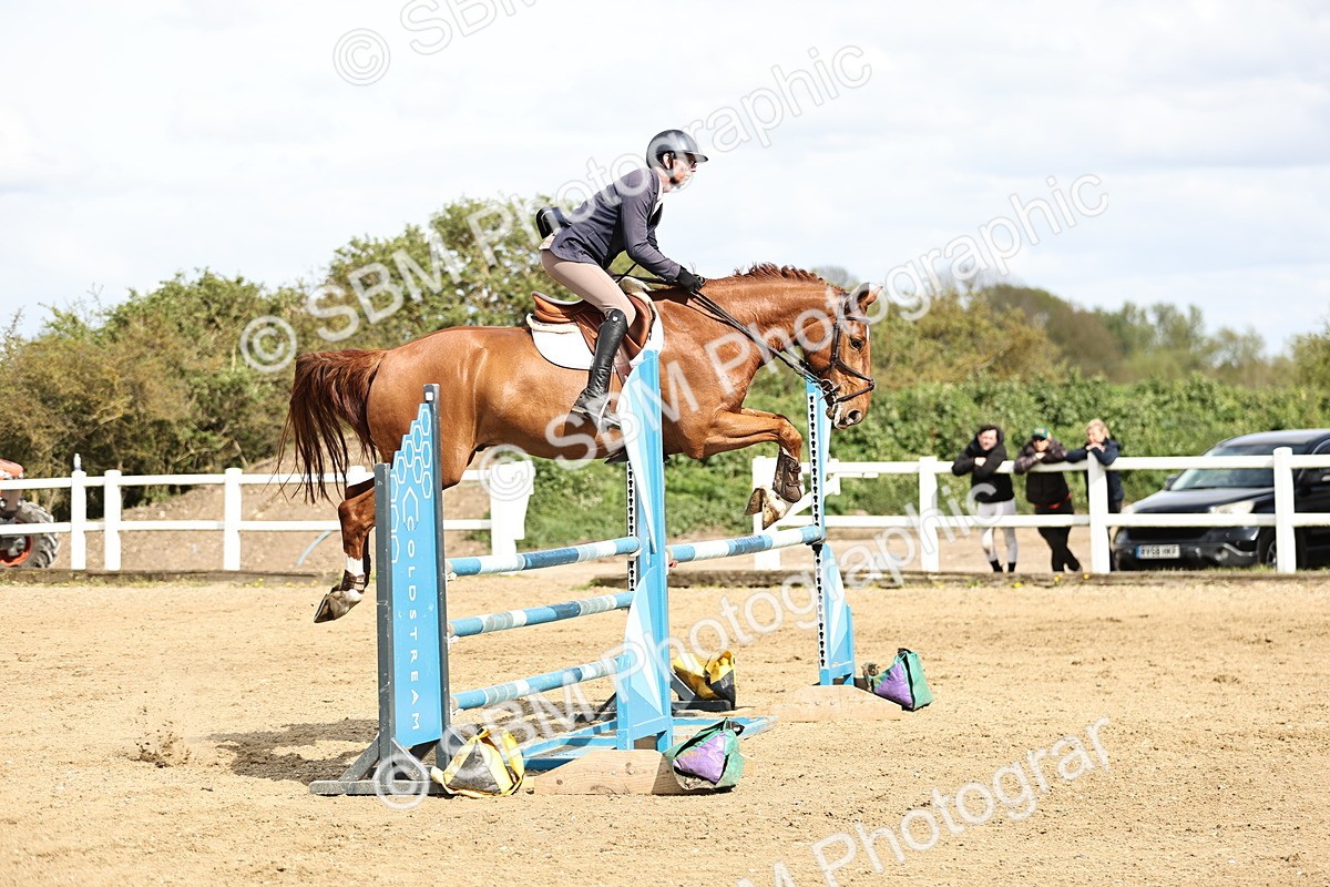 SBM_001387 - Class 4 - Senior Newcomers - 1.10m