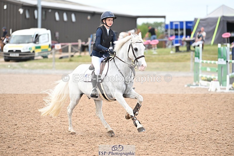 250629-161137-12902 - Cls 30 138cm HOYS Qualifier