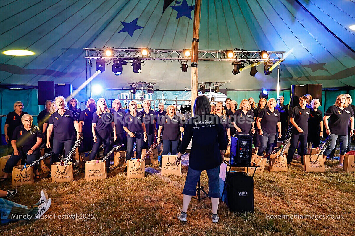 _MGL7587 - MINETY 2025