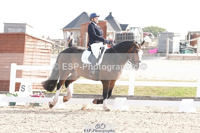 250817-100443-08259 - 134-Abby.HayesRathnagrew.Pride