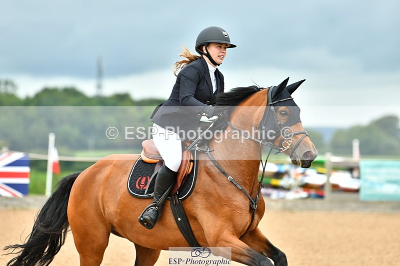 230728A-102746-00740 - Cls 1A Senior 1.05m