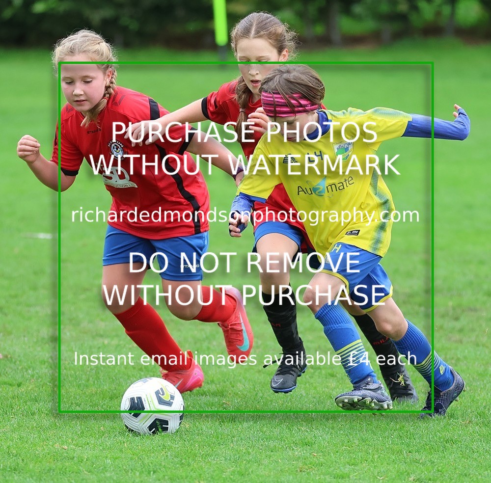 IMG38 - Kendal United Girls Under 10 vs Halton Lionesses Under 10 (14/9/25)