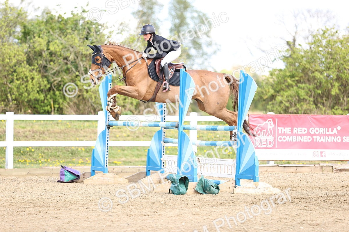 SBM_004308 - Class 17 - Senior Newcomers - 1.10m