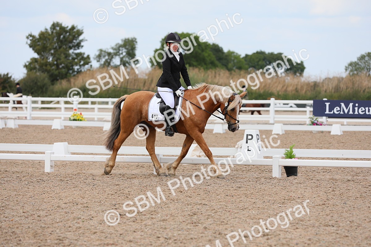 SBM_05759 - Class 32 Novice 1