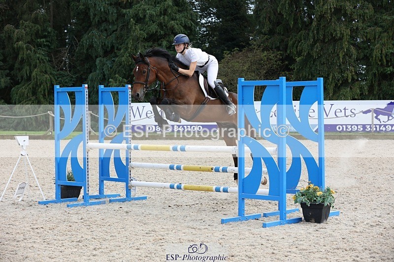 230908-155136-02640 - Cls 8 Snr 1.05m Open