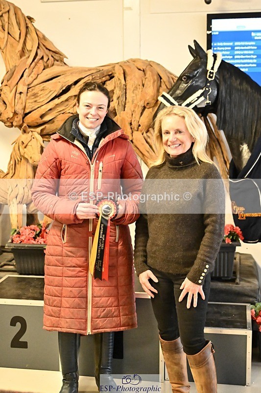 250216-125210-05510 - FS Adv Medium Silver Presentations